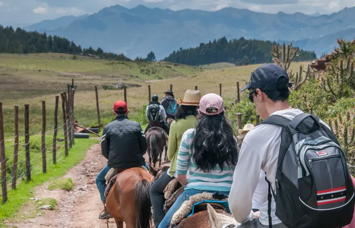 Cabalgata en el Balcón del Diablo Medio Día