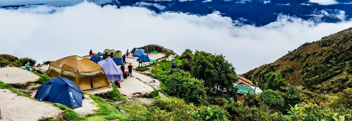 Campamentos y Facilidades