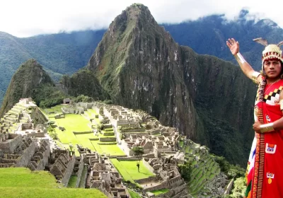 Essential guide to live Machu Picchu to the fullest