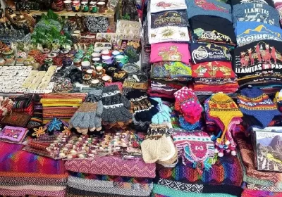 The Best Places to Shop in Aguas Calientes