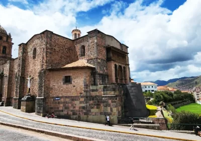Qoricancha: Un Viaje al Corazón del Imperio Inca