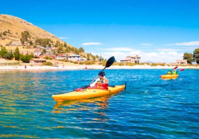 gal kayak inka lake puno peru