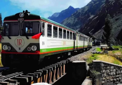 Inca Rail: Viaja en Tren a Machu Picchu con Comodidad y Experiencia Única