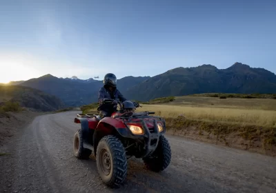 Cuatrimotos en Maras, Moray, Salineras y Chinchero