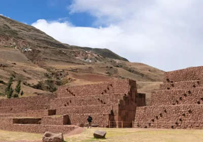 Rumicolca en Tours en cusco para peruanos, conoce más de Perú