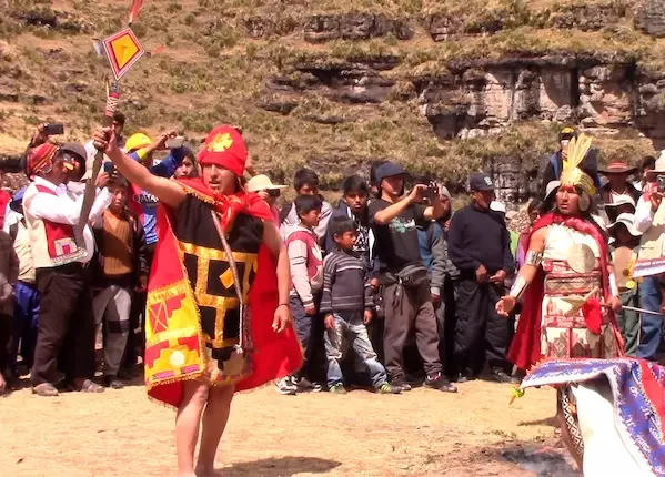 Ceremonias en Waqrapukara
